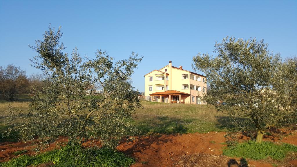 Apartment Stancija Padovan Porec Exterior photo